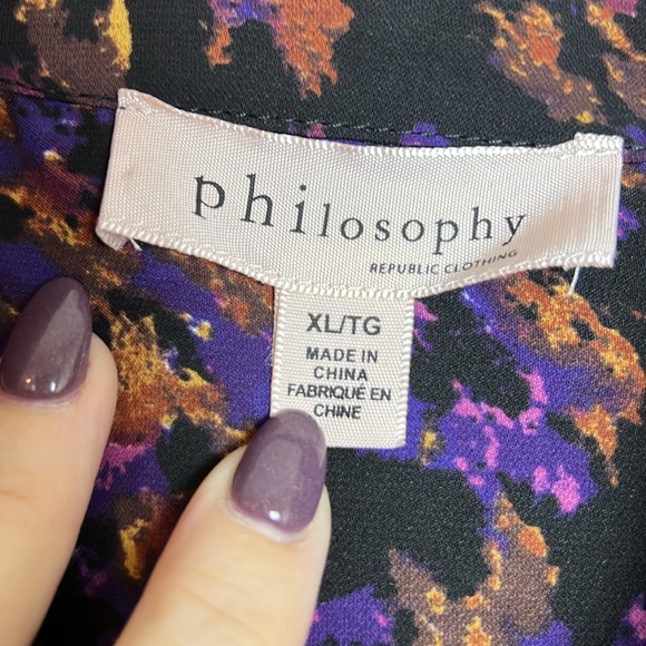 Women's Size XL Button-Down Shirt Black with Purple Print - Picture 4 of 7